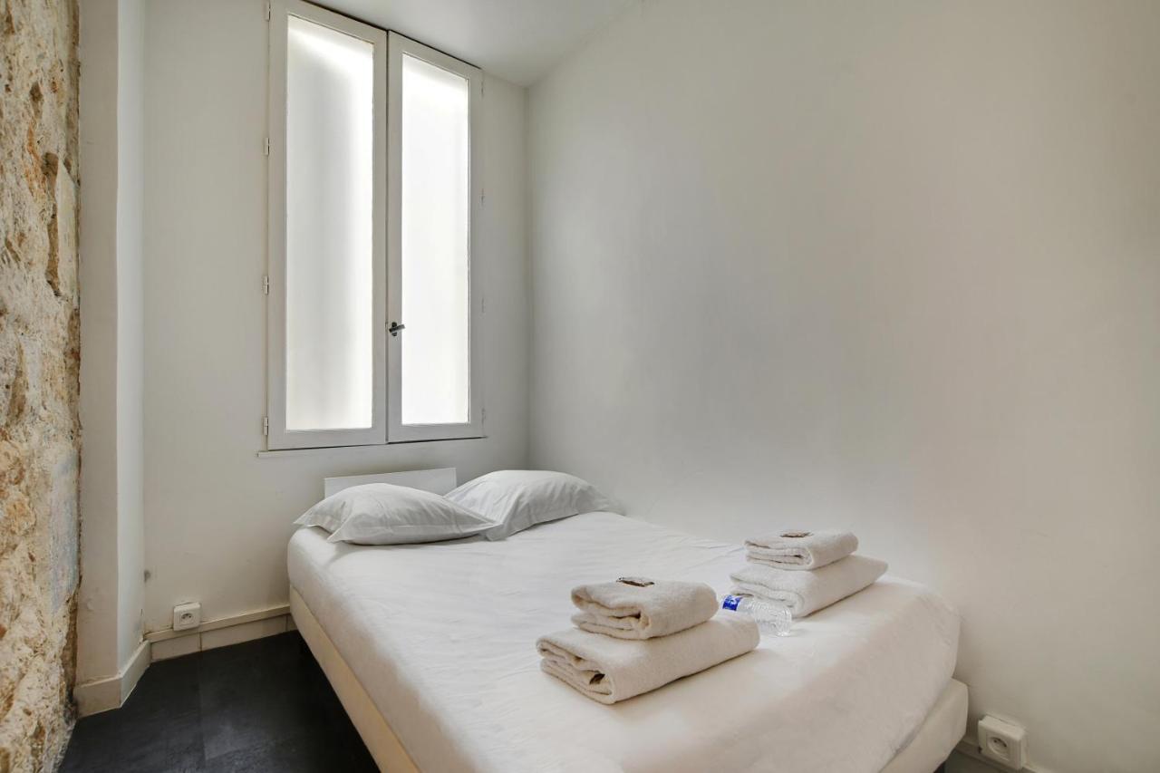 Authentic Studio - 2P - Canal Saint-Martin ปารีส ภายนอก รูปภาพ