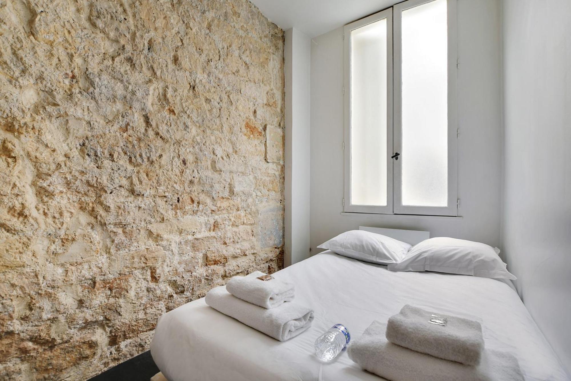 Authentic Studio - 2P - Canal Saint-Martin ปารีส ภายนอก รูปภาพ